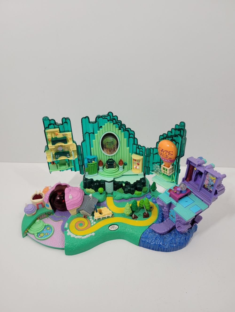 2001 Polly Pocket Wizard of Oz Emerald City Playset No Figures Or Lights